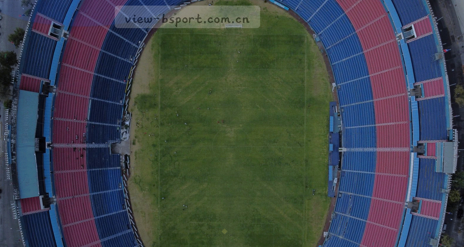 BSPORT各版本界面演进图，展示从V1基础赛程查询到V4多屏观赛的界面变化